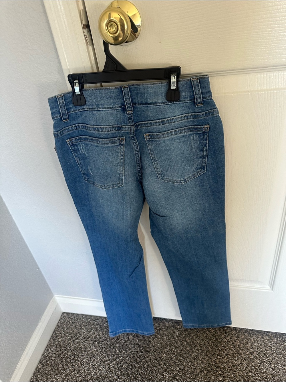 Classic Mid Blue Cropped Women's Jeans